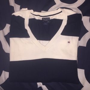 Tommy Hilfiger sweater